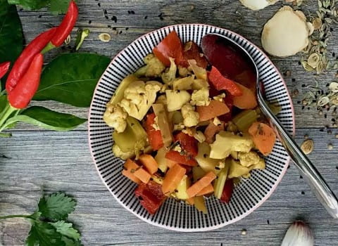 خرید و قیمت ترشی مخلوط سنتی + فروش صادراتی